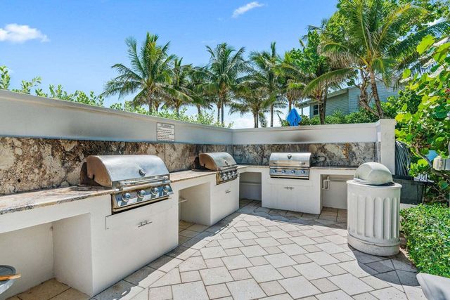 5200 N Ocean Drive 203, Singer Island, FL 33404