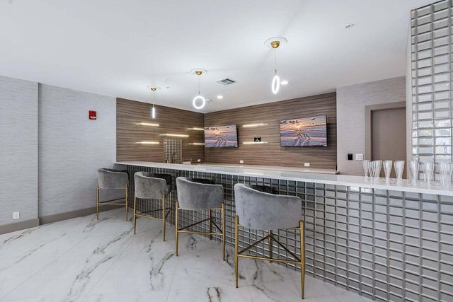 5200 N Ocean Drive 203, Singer Island, FL 33404