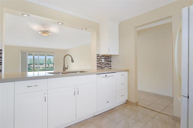 111 SE 3rd Avenue 306, Dania Beach, FL 33004