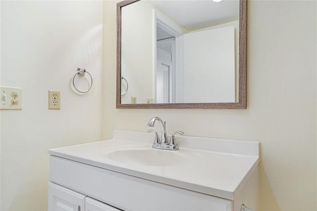 111 SE 3rd Avenue 306, Dania Beach, FL 33004
