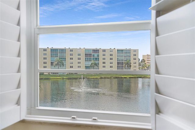 111 SE 3rd Avenue 306, Dania Beach, FL 33004