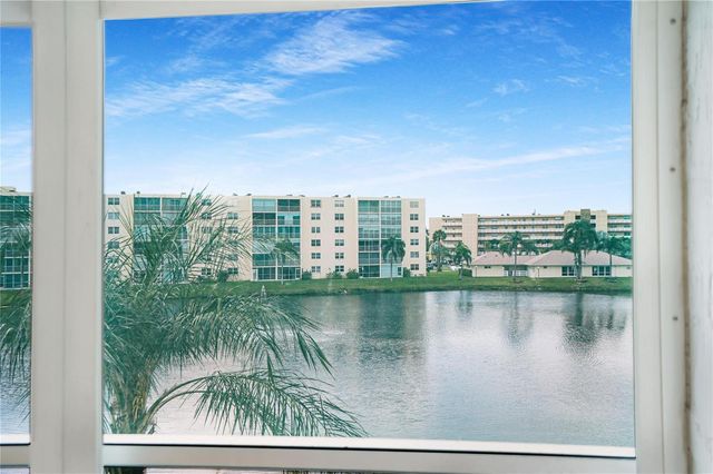 111 SE 3rd Avenue 306, Dania Beach, FL 33004