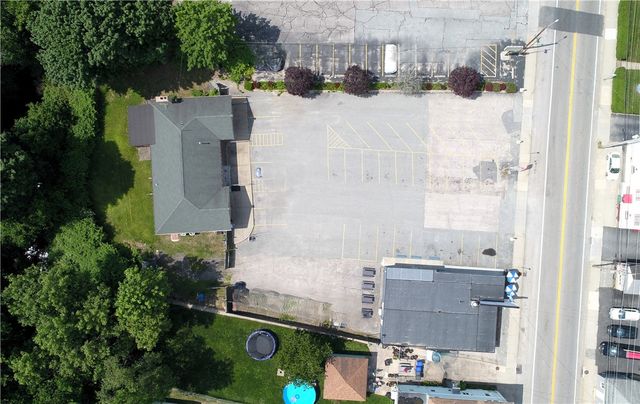 923 Main Street, West Warwick, RI 02893