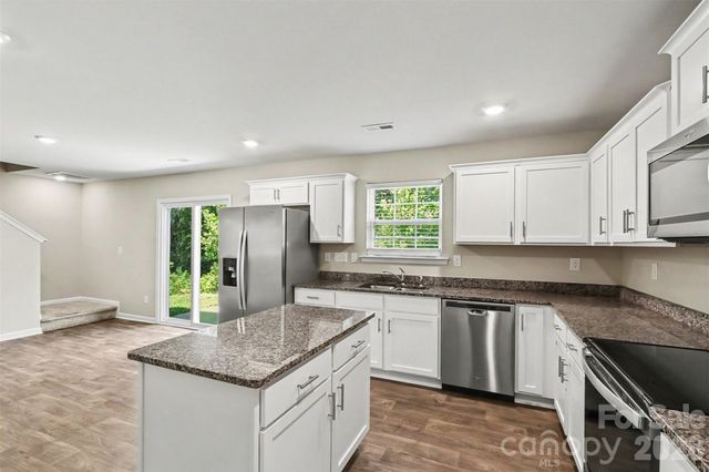 310 Kingsford Drive, Stanley, NC 28164