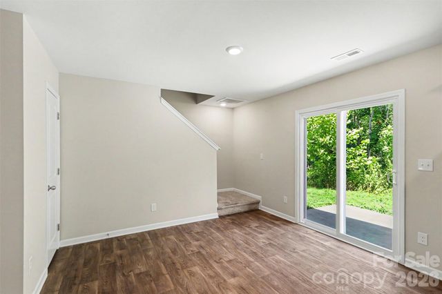 310 Kingsford Drive, Stanley, NC 28164