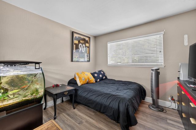 6238 Westbrook Dr, Citrus Heights, CA 95621