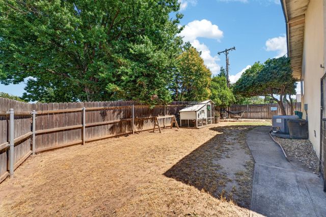6238 Westbrook Dr, Citrus Heights, CA 95621