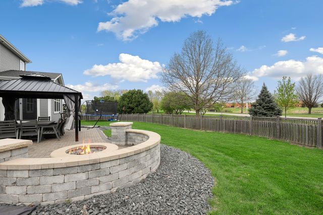 26910 Summergrove Drive, Plainfield, IL 60585