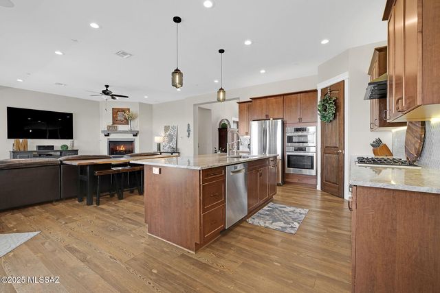 3855 W Potvin Lane, Tucson, AZ 85742