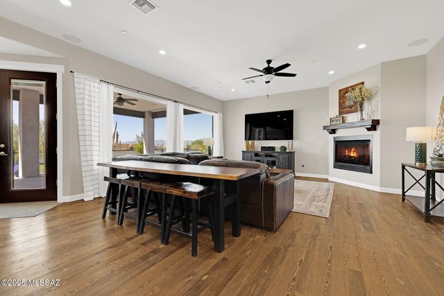 3855 W Potvin Lane, Tucson, AZ 85742