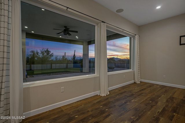 3855 W Potvin Lane, Tucson, AZ 85742