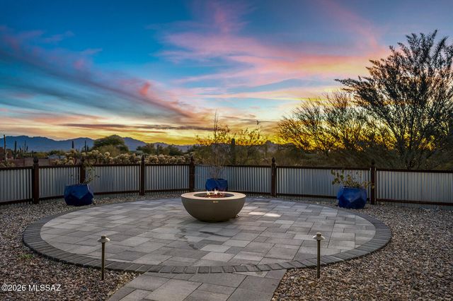 3855 W Potvin Lane, Tucson, AZ 85742