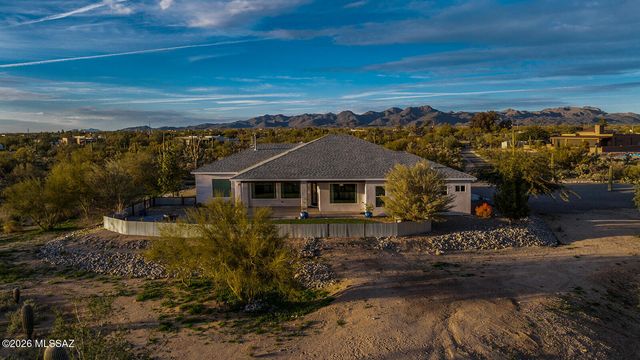 3855 W Potvin Lane, Tucson, AZ 85742