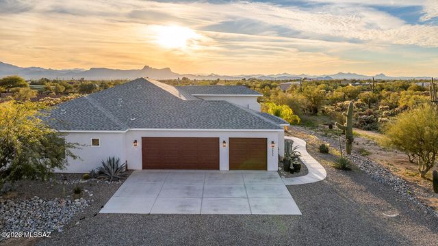3855 W Potvin Lane, Tucson, AZ 85742