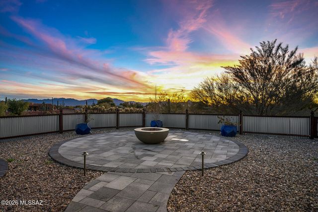 3855 W Potvin Lane, Tucson, AZ 85742