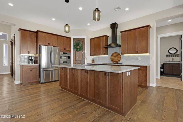 3855 W Potvin Lane, Tucson, AZ 85742