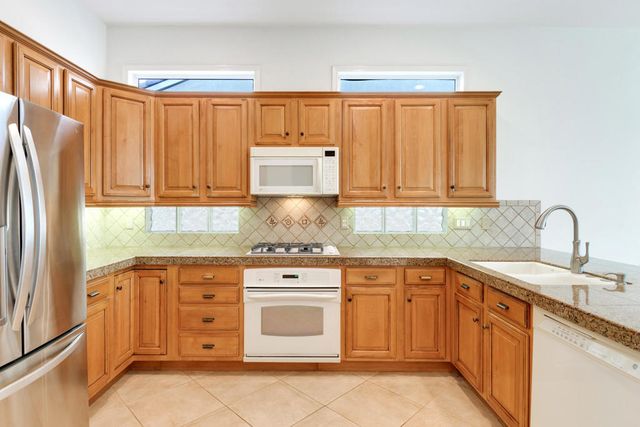 35734 Donny Circle, Palm Desert, CA 92211