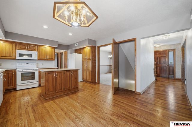 7644 Baldwin Avenue, Lincoln, NE 68507