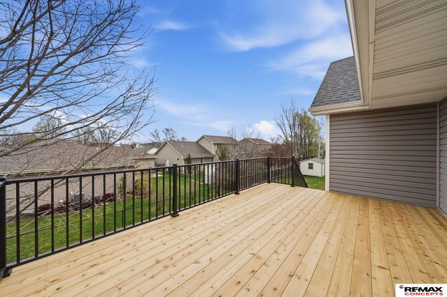 7644 Baldwin Avenue, Lincoln, NE 68507