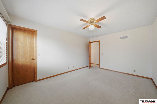 7644 Baldwin Avenue, Lincoln, NE 68507