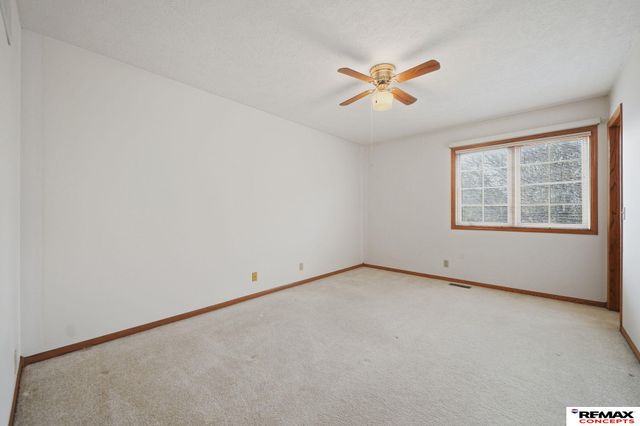 7644 Baldwin Avenue, Lincoln, NE 68507