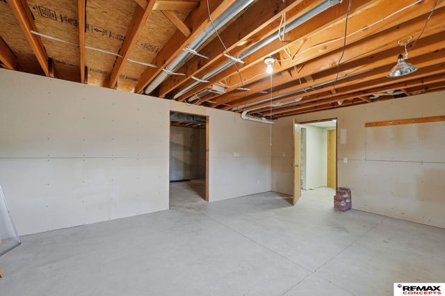 7644 Baldwin Avenue, Lincoln, NE 68507