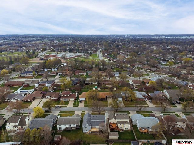 7644 Baldwin Avenue, Lincoln, NE 68507
