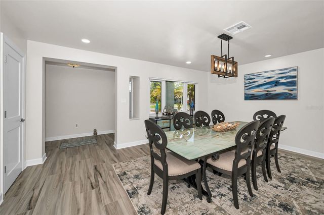 1620 SEA BREEZE DRIVE, Tarpon Springs, FL 34689