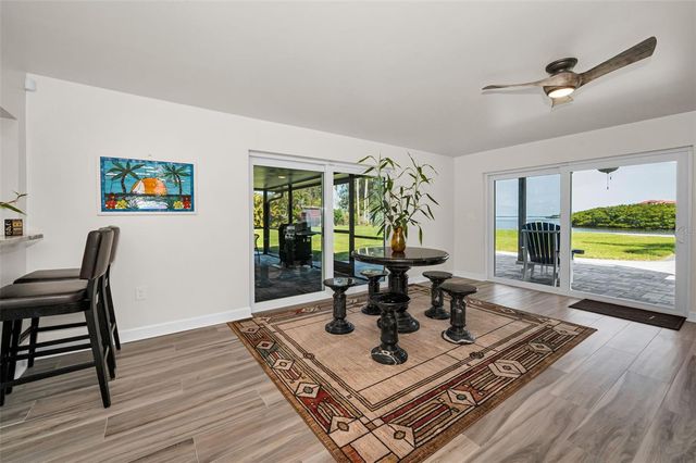 1620 SEA BREEZE DRIVE, Tarpon Springs, FL 34689