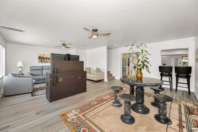 1620 SEA BREEZE DRIVE, Tarpon Springs, FL 34689
