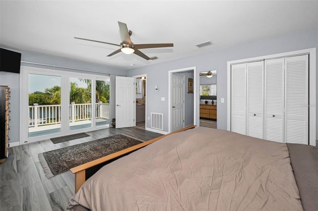 1620 SEA BREEZE DRIVE, Tarpon Springs, FL 34689
