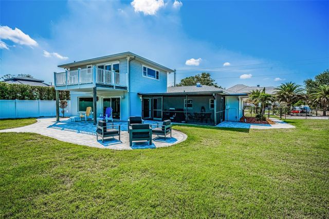 1620 SEA BREEZE DRIVE, Tarpon Springs, FL 34689