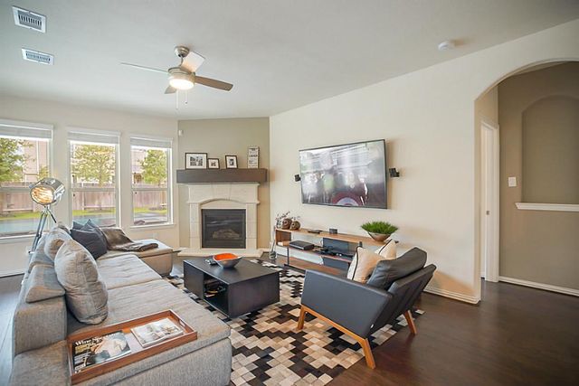 63 W Deer River Circle, The Woodlands, TX 77389