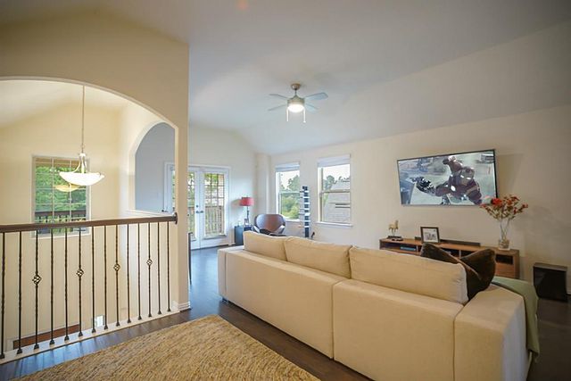 63 W Deer River Circle, The Woodlands, TX 77389