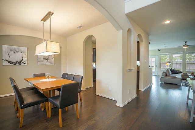 63 W Deer River Circle, The Woodlands, TX 77389