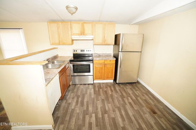 3860 Collier Loop, Dandridge, TN 37725