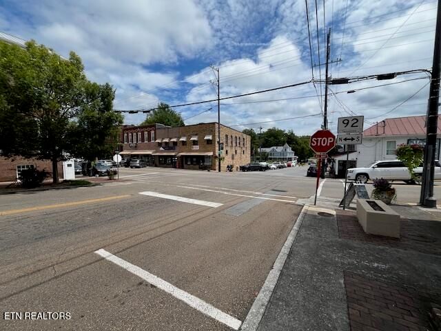 3860 Collier Loop, Dandridge, TN 37725