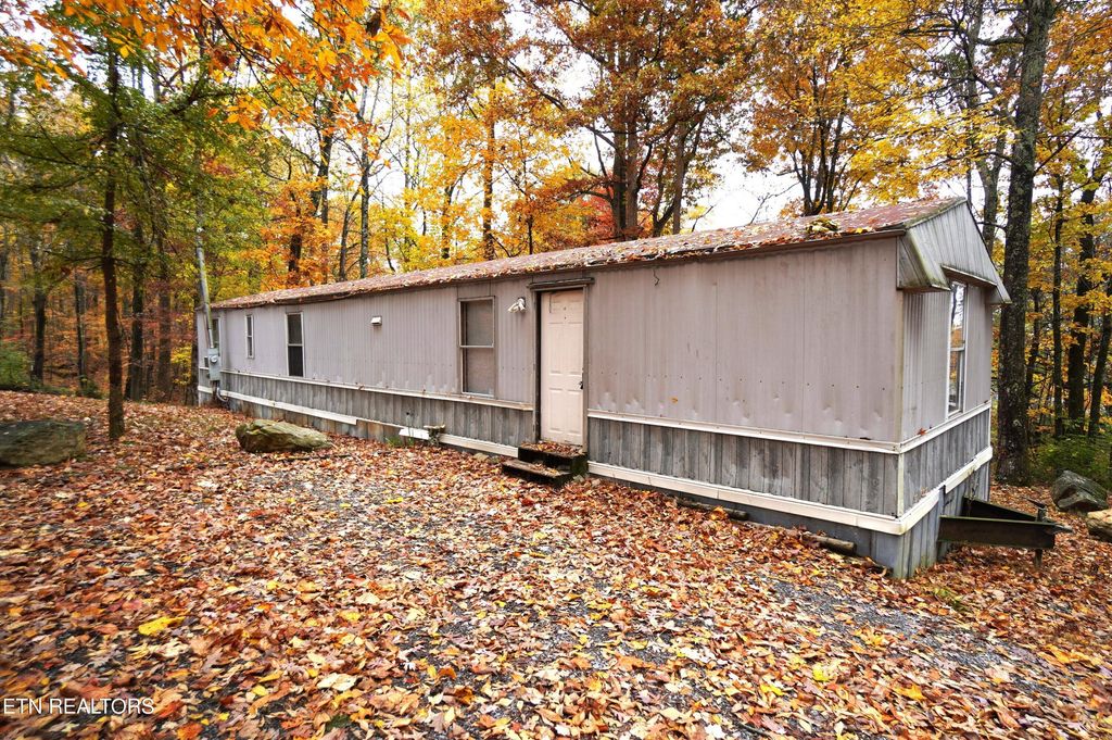 3860 Collier Loop, Dandridge, TN 37725