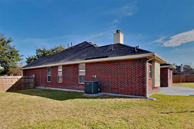 7002 Winter Blossom Drive, Humble, TX 77346