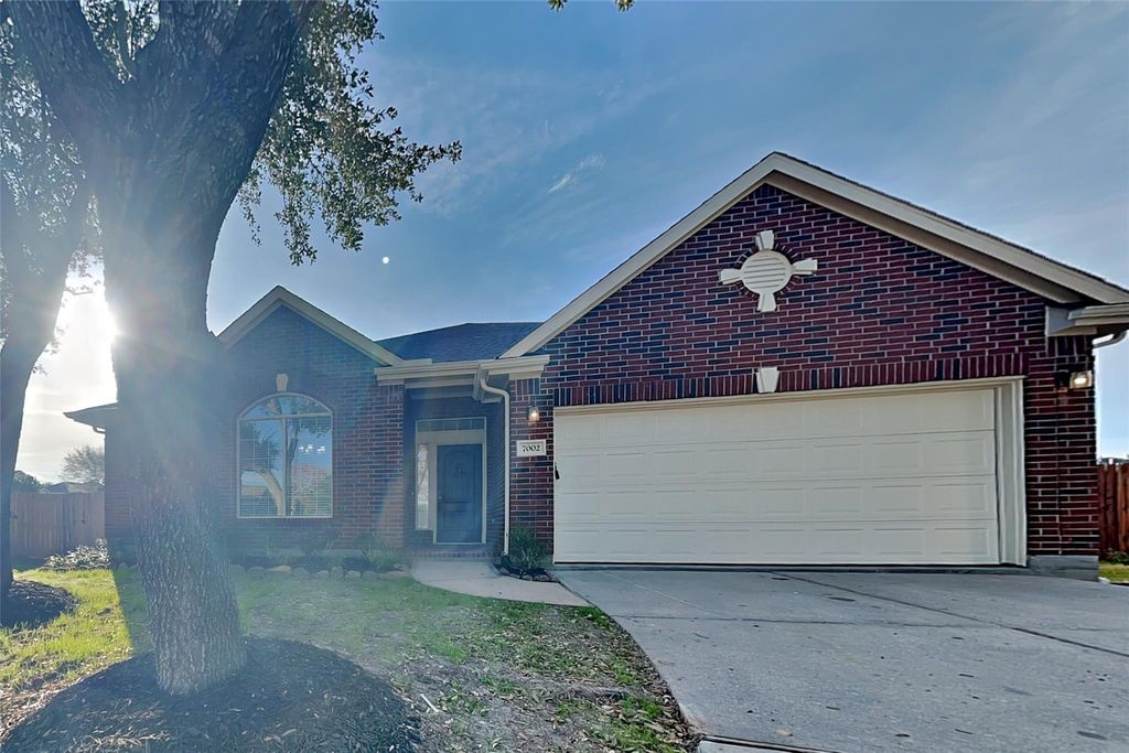 7002 Winter Blossom Drive, Humble, TX 77346