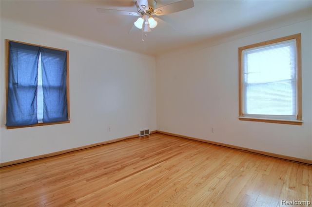 17084 Stricker Avenue, Eastpointe, MI 48021