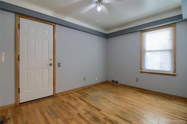 17084 Stricker Avenue, Eastpointe, MI 48021