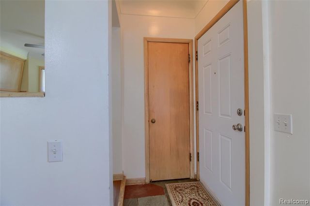 17084 Stricker Avenue, Eastpointe, MI 48021