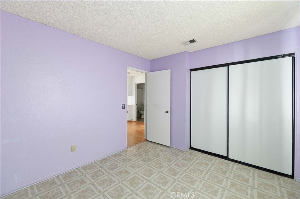 Image 17 of property listing at 3006 Via Primero, Palmdale, CA 93550