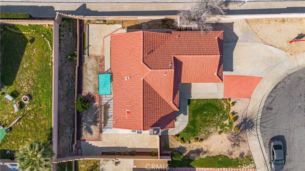 Image 25 of property listing at 3006 Via Primero, Palmdale, CA 93550