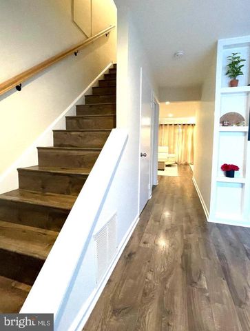 103 ROBERTS LN, Marlton, NJ 08053