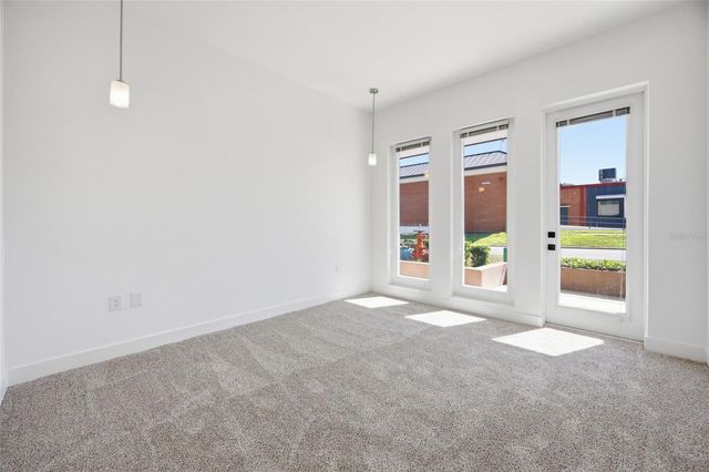 100 N DEWEY STREET, Eustis, FL 32726