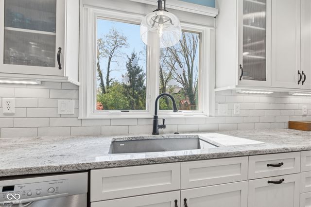 2219 Pebble Beach Drive, Carmel, IN 46032