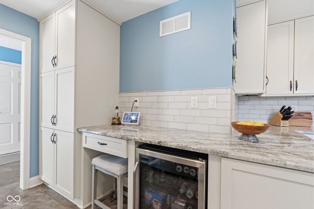2219 Pebble Beach Drive, Carmel, IN 46032