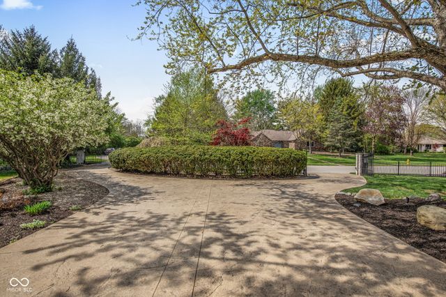 2219 Pebble Beach Drive, Carmel, IN 46032